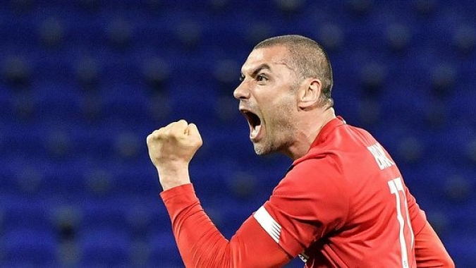 Fransa'da ayın futbolcusu Burak Yılmaz
