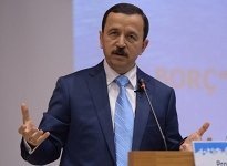 Karamollaoğlu'nun rakibi adaylıktan çekildi