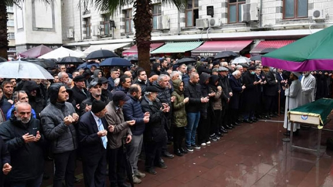 Nadir Saral on yolculuğuna uğurlandı
