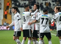 Beşiktaş'ın yeni teknik direktörü belli oldu