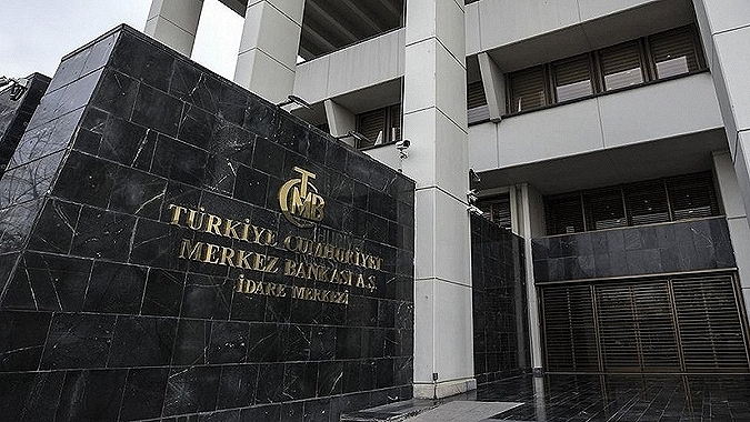 Merkez Bankası'nın faiz kararına siyasilerden tepki
