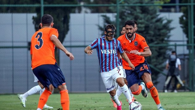 Trabzonspor Başakşehir ile berabere kaldı