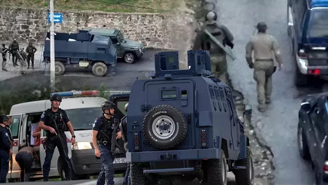 Kosova ve Sırbistan arasında gerginlik hat safhada