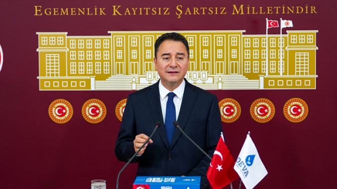 Ali Babacan “Adalet olmayınca para kaçıyor”