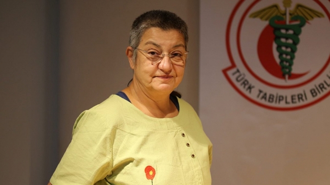 Fincancı'nın gözaltı kararına AK Parti'den ilk açıklama