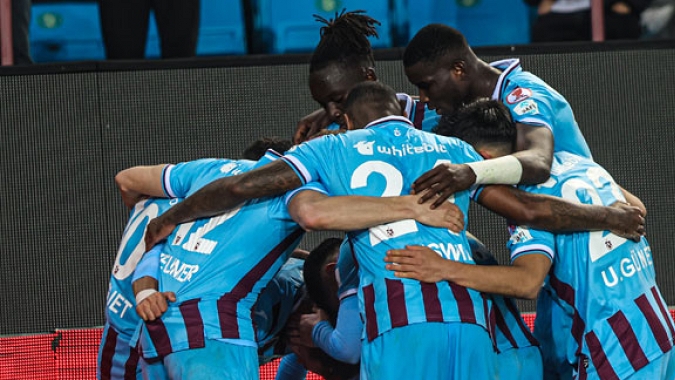 Trabzonspor yarı finale yükseldi
