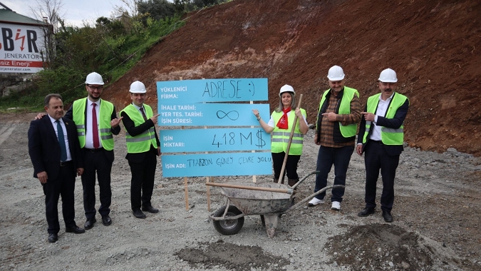 CHP'den Trabzon'da İlginç Temel Atma Töreni