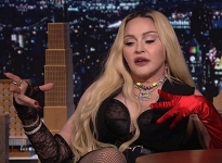 Madonna yoğun bakıma kaldırıldı
