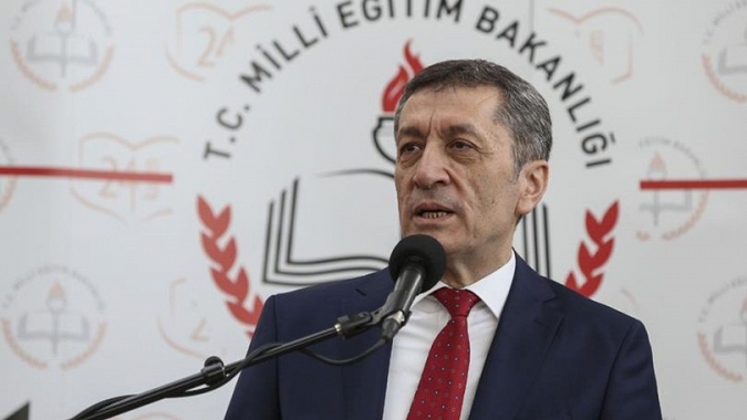Bakan Selçuk'tan önemli ders açıklaması