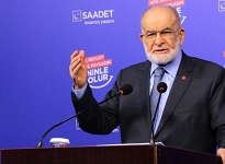 Karamollaoğlu'ndan Grup Kurmaya Yeşil Işık