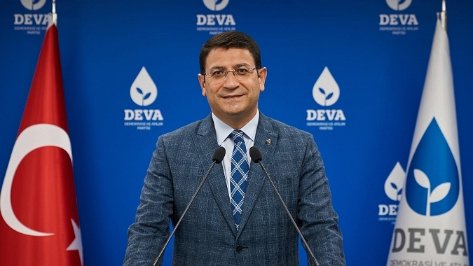 İdris Şahin'den Sosyal Medya Mesajı